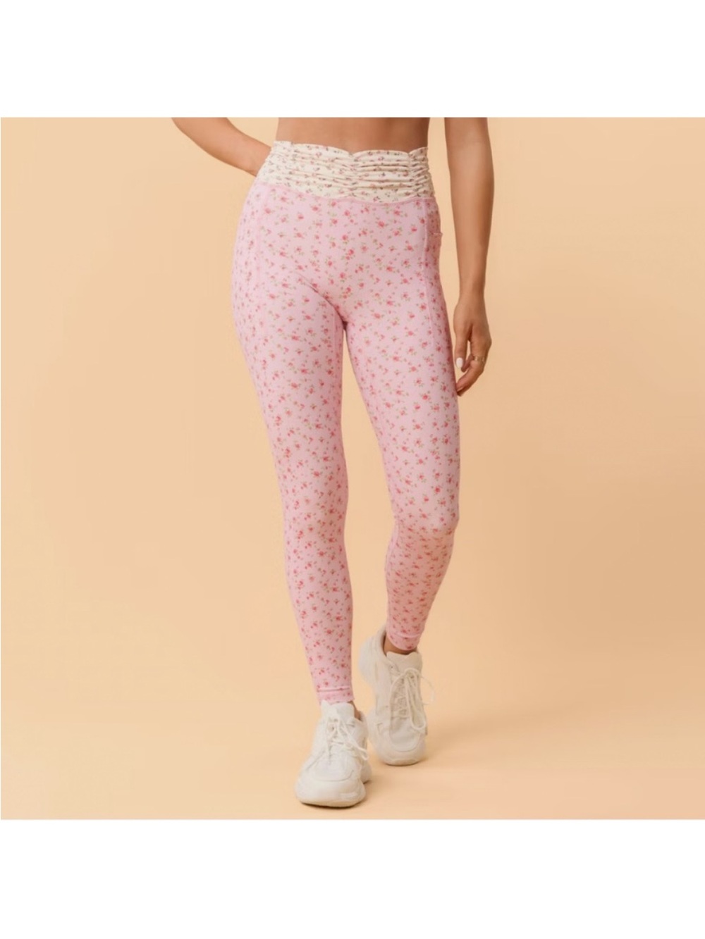 New women’s medium Blogilates Pink Floral High-Waist Leggings